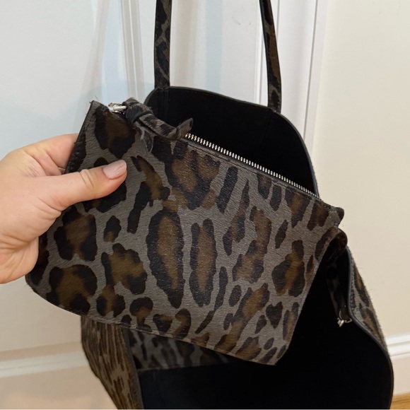 Zara Animal Print Tote with Pouch - Picture 6 of 8